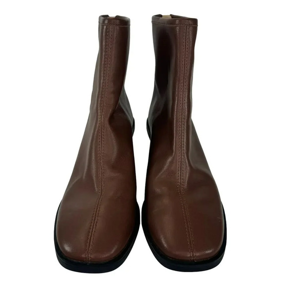 Coach Gabi Bootie Brown Leather Rounded Toe Ankle Boots Fall Chic Classic Size 8 - Picture 3 of 8